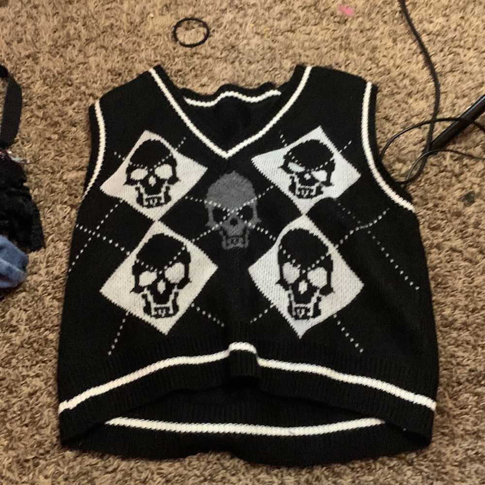 Skull sweater vest